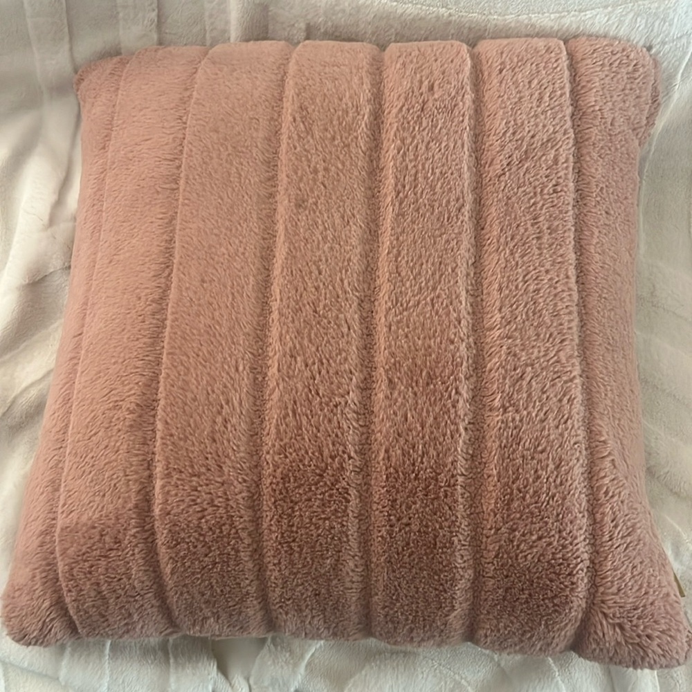 Big!! Adrienne Landau pink soft feather pillow